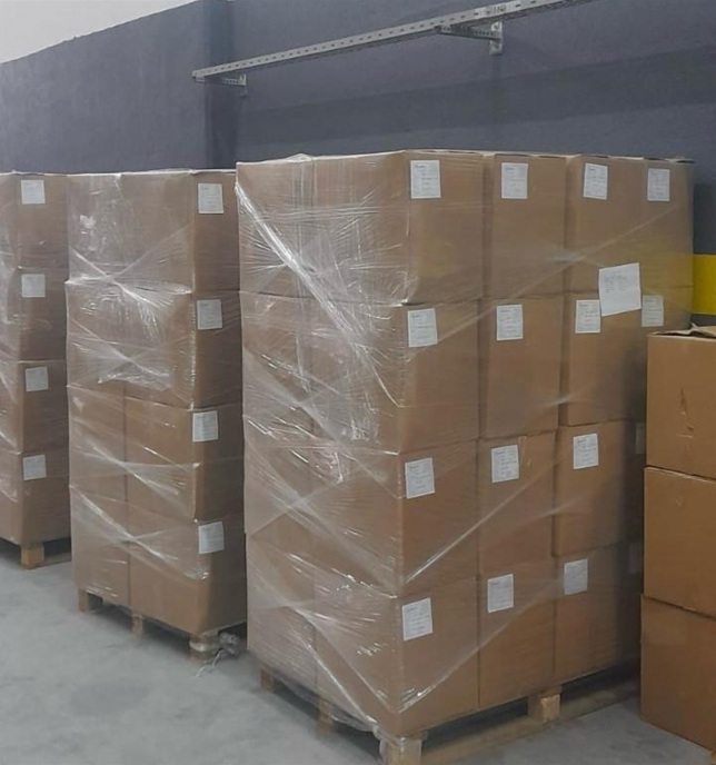 Sichere Verpackung und palettierter Versand